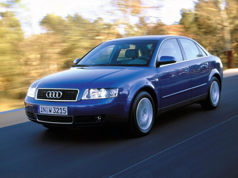  Audi A4 3.0 Sedan (B6,8E) 2000 года  (фото 3 из 9)